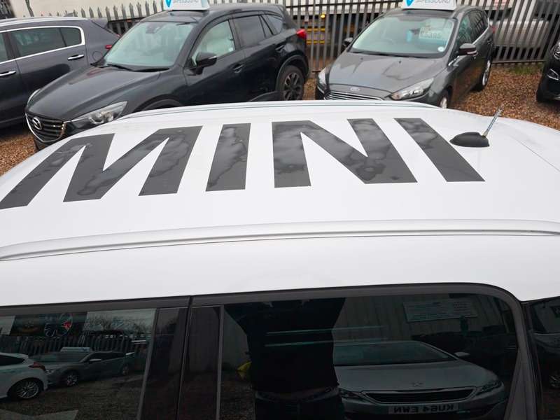 2011 MINI COUNTRYMAN 2011 MINI COUNTRYMAN