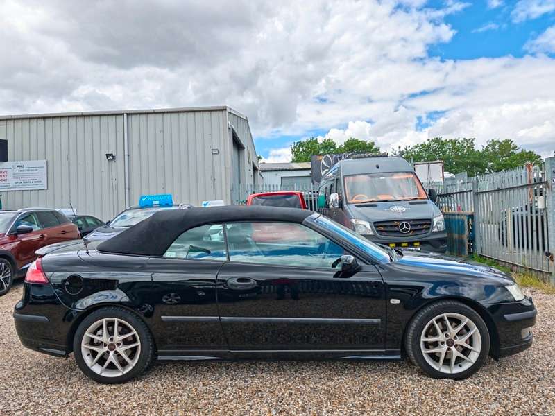 2004 SAAB 9-3 2004 SAAB 9-3