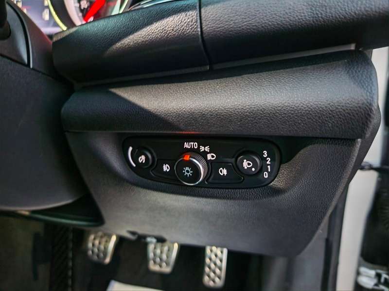 2017 VAUXHALL INSIGNIA 2017 VAUXHALL INSIGNIA