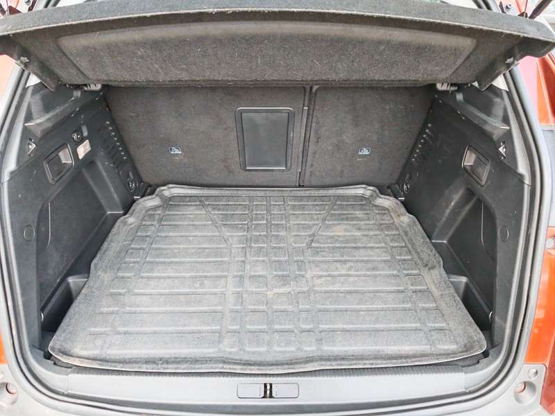 2017 PEUGEOT 3008 2017 PEUGEOT 3008