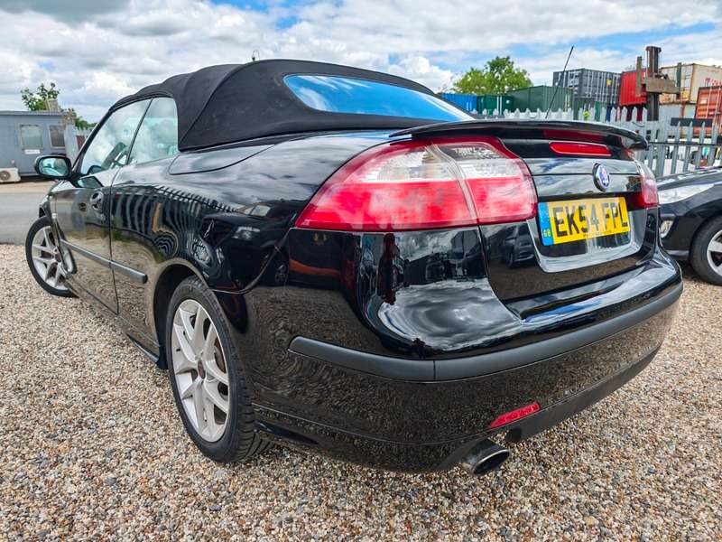 2004 SAAB 9-3 2004 SAAB 9-3