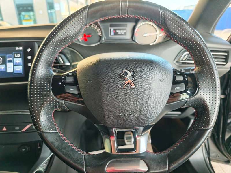 2015 PEUGEOT 308 2015 PEUGEOT 308