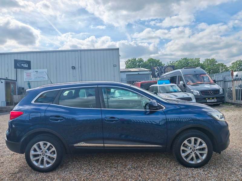 2017 RENAULT KADJAR 2017 RENAULT KADJAR