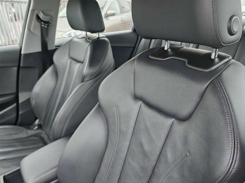 2017 AUDI A4 2017 AUDI A4