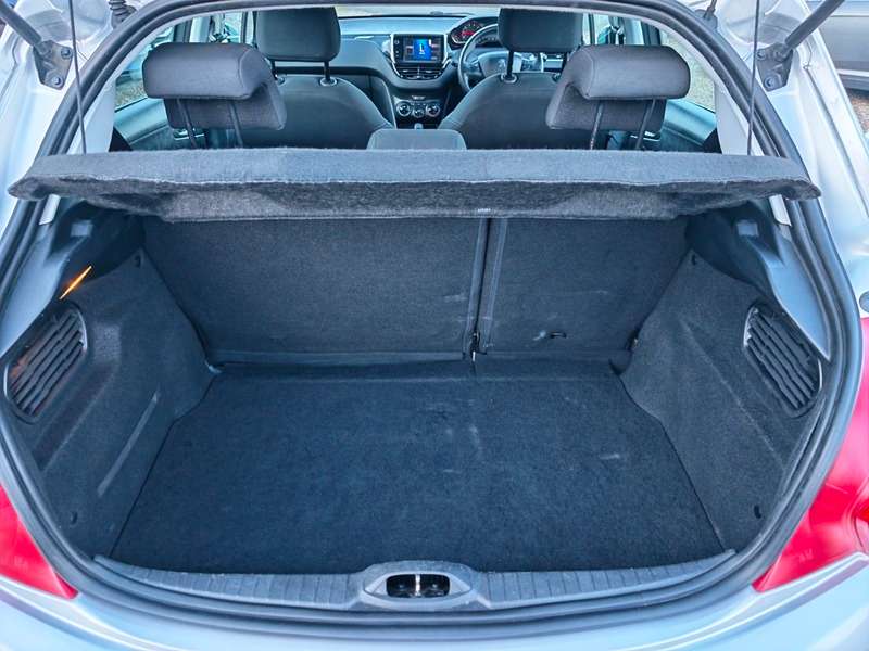 2012 PEUGEOT 208 2012 PEUGEOT 208