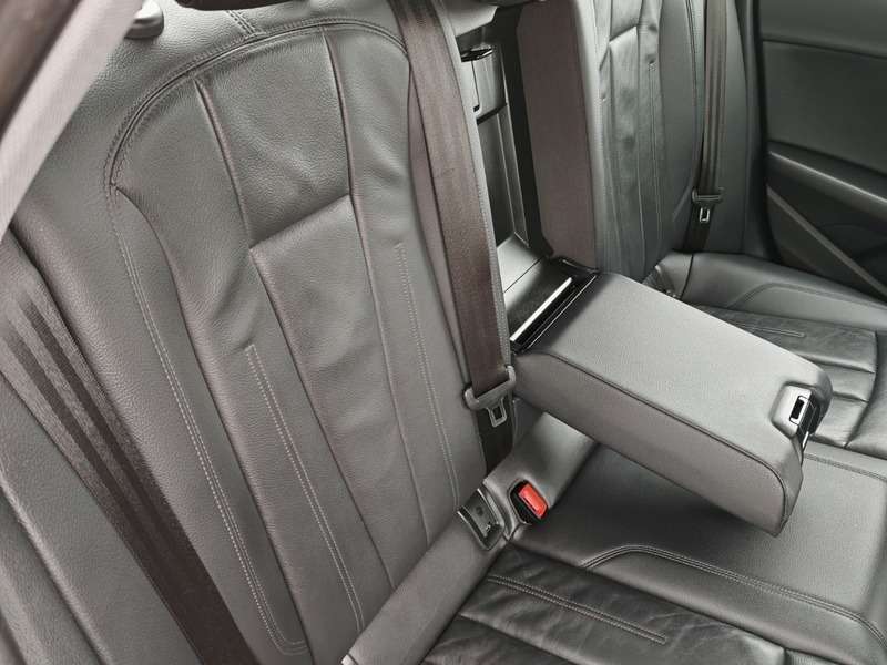 2017 AUDI A4 2017 AUDI A4