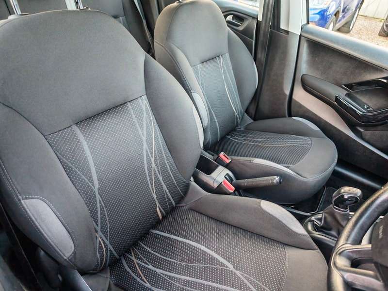 2012 PEUGEOT 208 2012 PEUGEOT 208