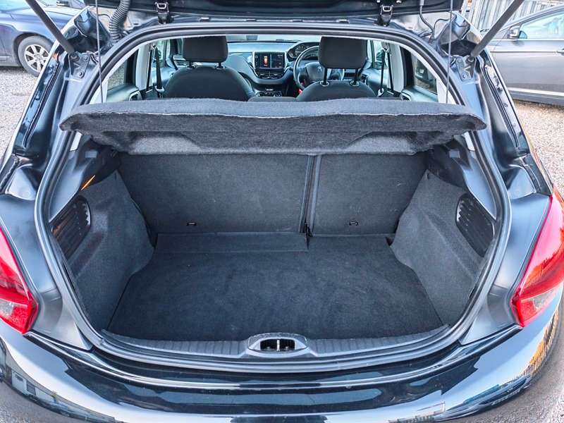 2019 PEUGEOT 208 2019 PEUGEOT 208