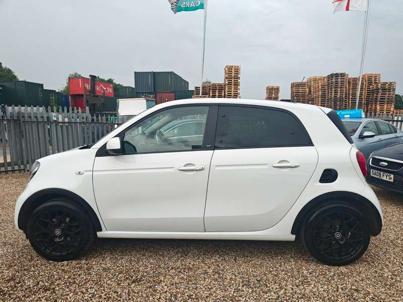 2017 SMART FORFOUR 2017 SMART FORFOUR