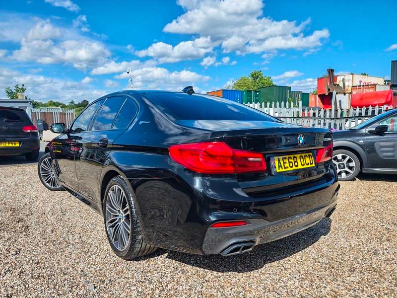 A 2018 BMW 5 SERIES 530E M SPORT A 2018 BMW 5 SERIES 530E M SPORT