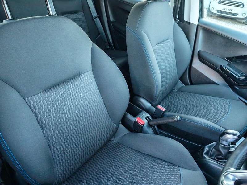 2019 PEUGEOT 208 2019 PEUGEOT 208