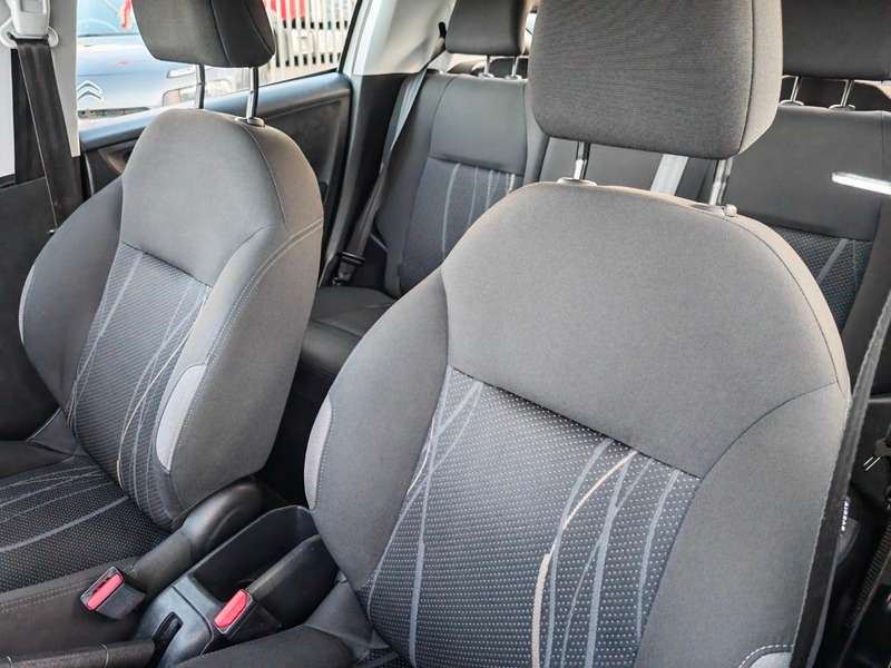 2012 PEUGEOT 208 2012 PEUGEOT 208