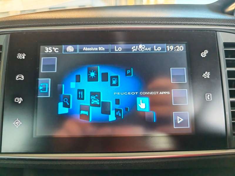 2015 PEUGEOT 308 2015 PEUGEOT 308