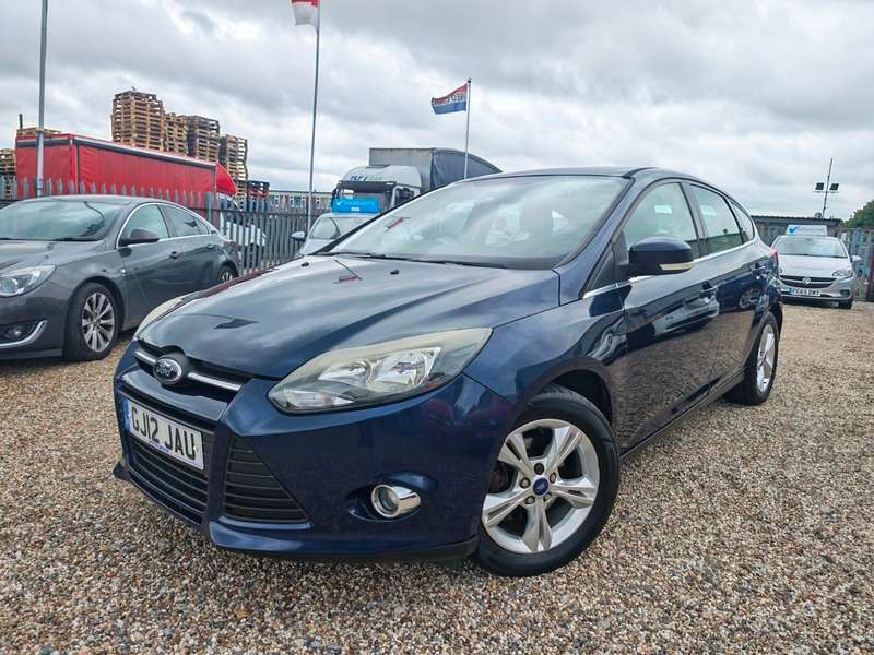 A 2012 FORD FOCUS ZETEC A 2012 FORD FOCUS ZETEC