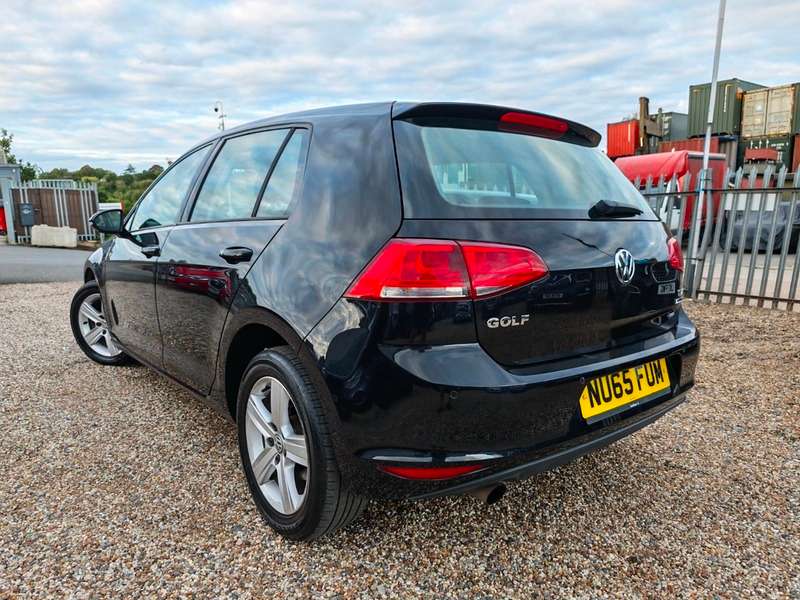 A 2015 VOLKSWAGEN GOLF MATCH TDI BLUEMOTION TECHNOLOGY A 2015 VOLKSWAGEN GOLF MATCH TDI BLUEMOTION TECHNOLOGY