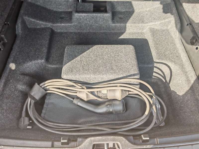 2021 VOLVO XC40 2021 VOLVO XC40