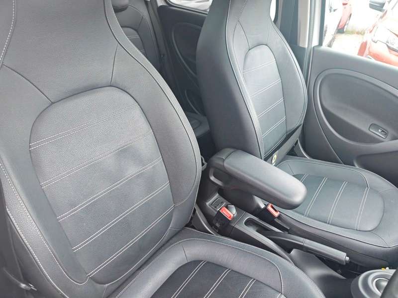2017 SMART FORFOUR 2017 SMART FORFOUR