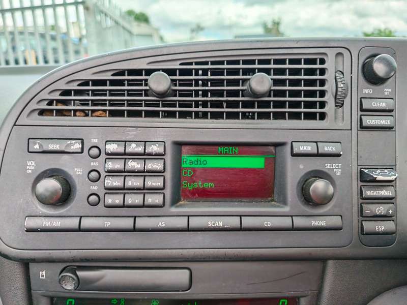 2004 SAAB 9-3 2004 SAAB 9-3