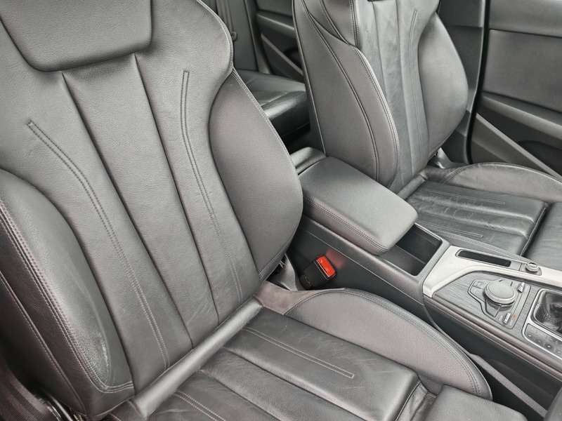 2017 AUDI A4 2017 AUDI A4