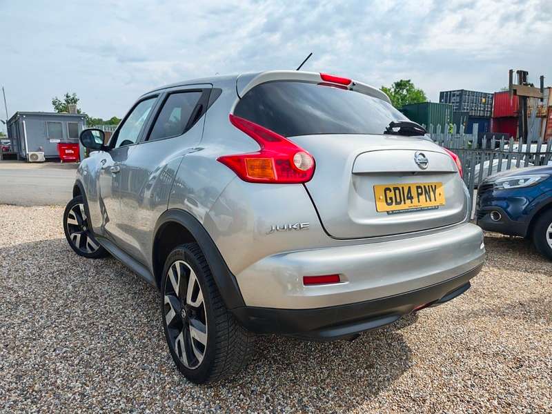 A 2014 NISSAN JUKE N-TEC A 2014 NISSAN JUKE N-TEC