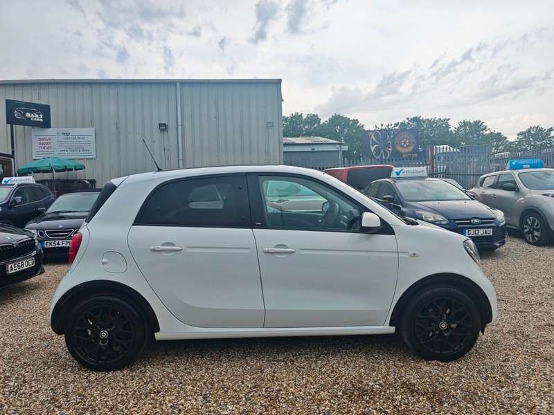 2017 SMART FORFOUR 2017 SMART FORFOUR
