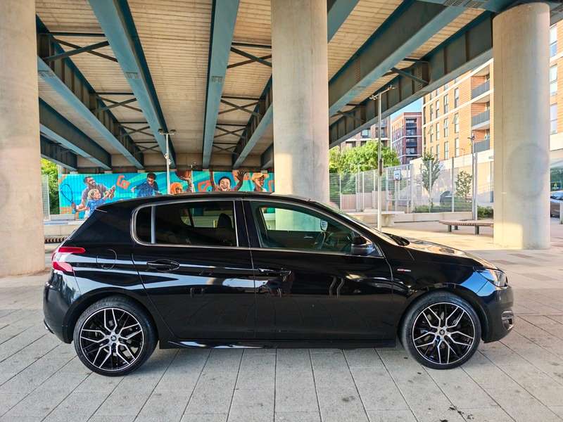 2015 PEUGEOT 308 2015 PEUGEOT 308