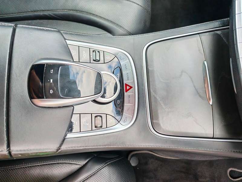 2019 MERCEDES 300 2019 MERCEDES 300
