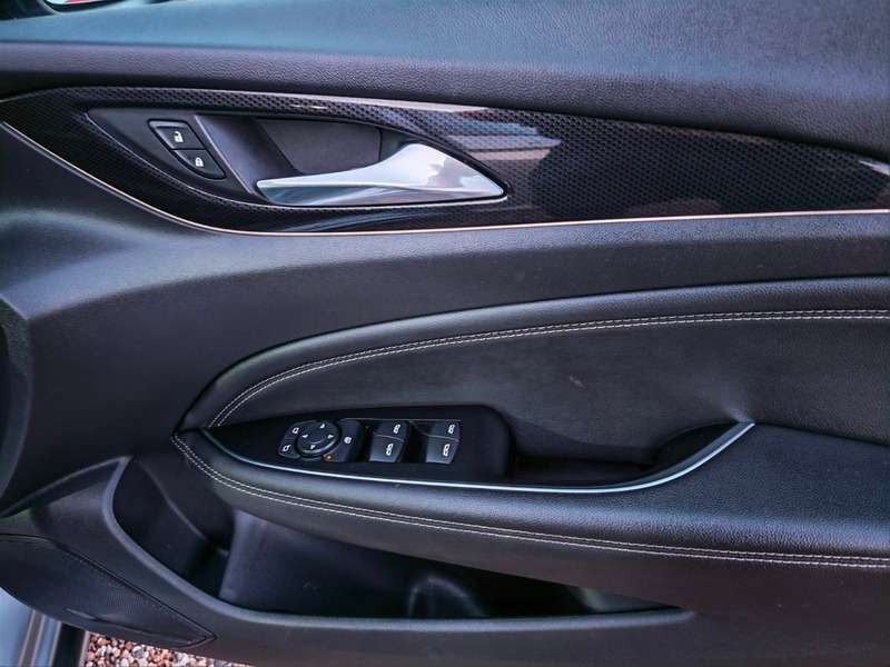 2017 VAUXHALL INSIGNIA 2017 VAUXHALL INSIGNIA