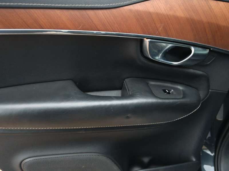 2017 VOLVO XC90 2017 VOLVO XC90