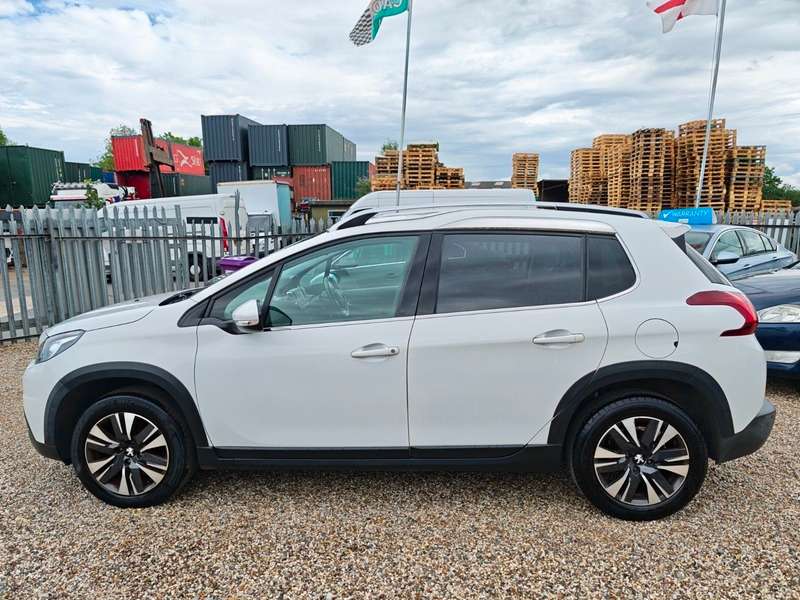 2018 PEUGEOT 2008 2018 PEUGEOT 2008
