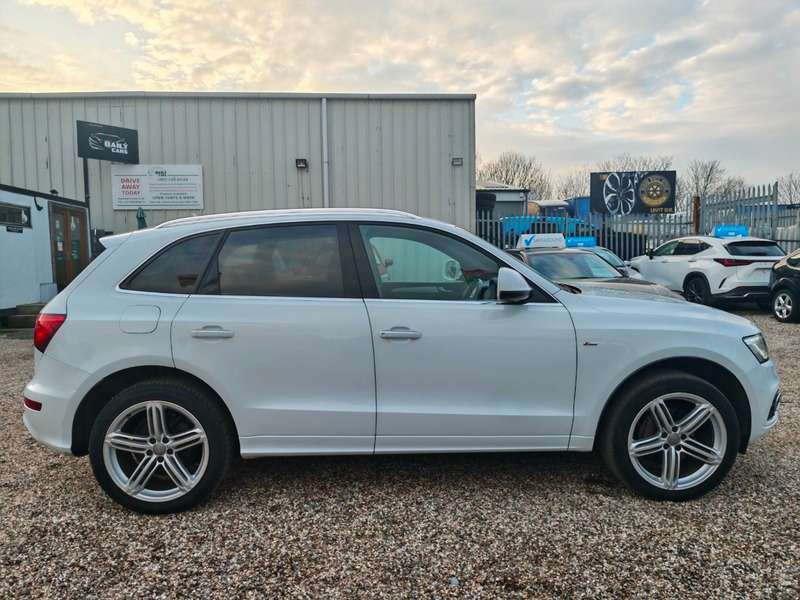 2016 AUDI Q5 2016 AUDI Q5