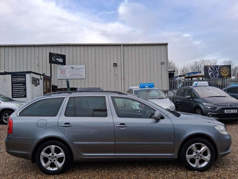2012 SKODA OCTAVIA 2012 SKODA OCTAVIA