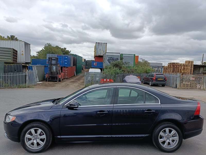 2011 VOLVO S80 2011 VOLVO S80