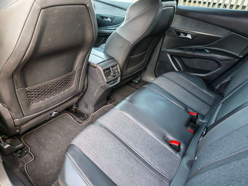 2017 PEUGEOT 3008 2017 PEUGEOT 3008