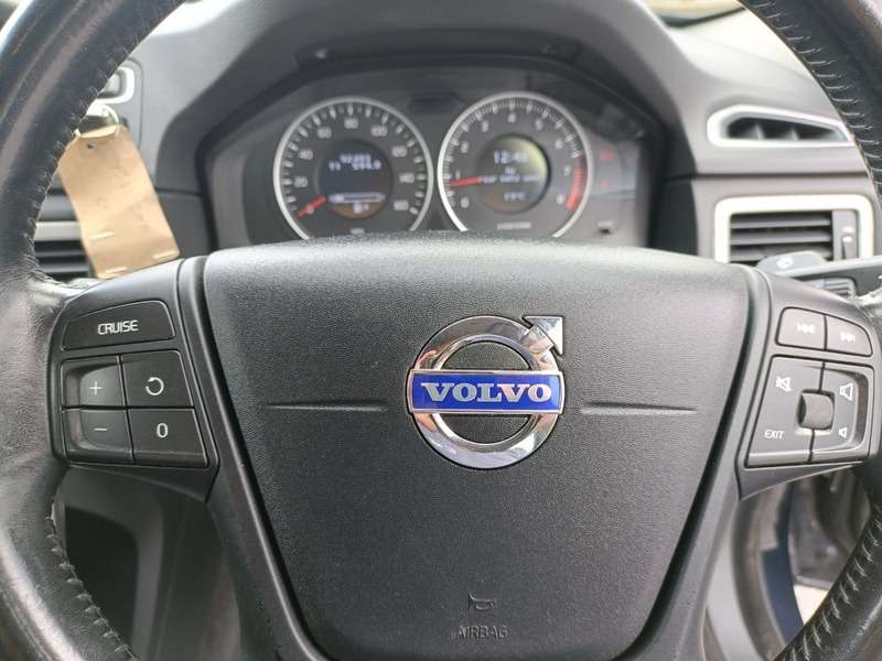 2011 VOLVO S80 2011 VOLVO S80