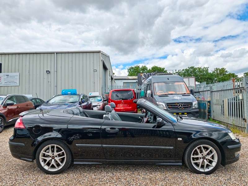 2004 SAAB 9-3 2004 SAAB 9-3