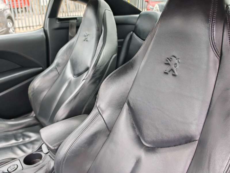 2013 PEUGEOT RCZ 2013 PEUGEOT RCZ