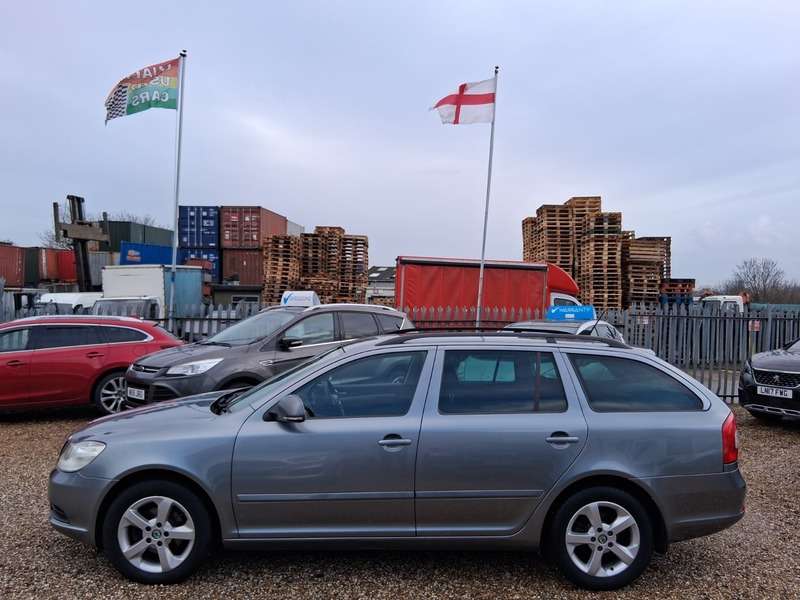 2012 SKODA OCTAVIA 2012 SKODA OCTAVIA