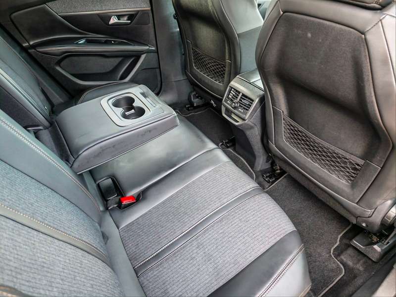 2017 PEUGEOT 3008 2017 PEUGEOT 3008