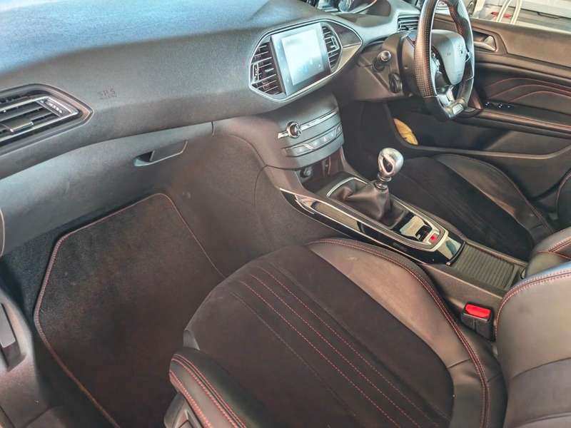2015 PEUGEOT 308 2015 PEUGEOT 308