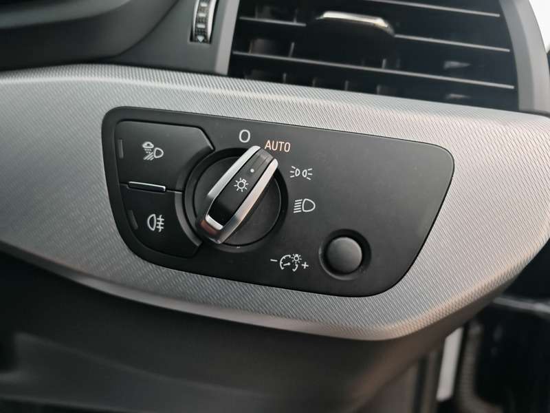 2017 AUDI A4 2017 AUDI A4