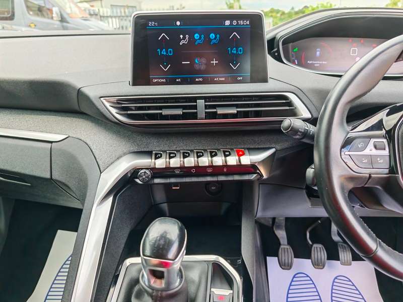 2017 PEUGEOT 3008 2017 PEUGEOT 3008
