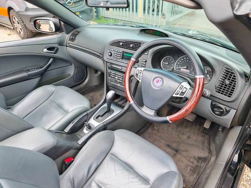 2004 SAAB 9-3 2004 SAAB 9-3