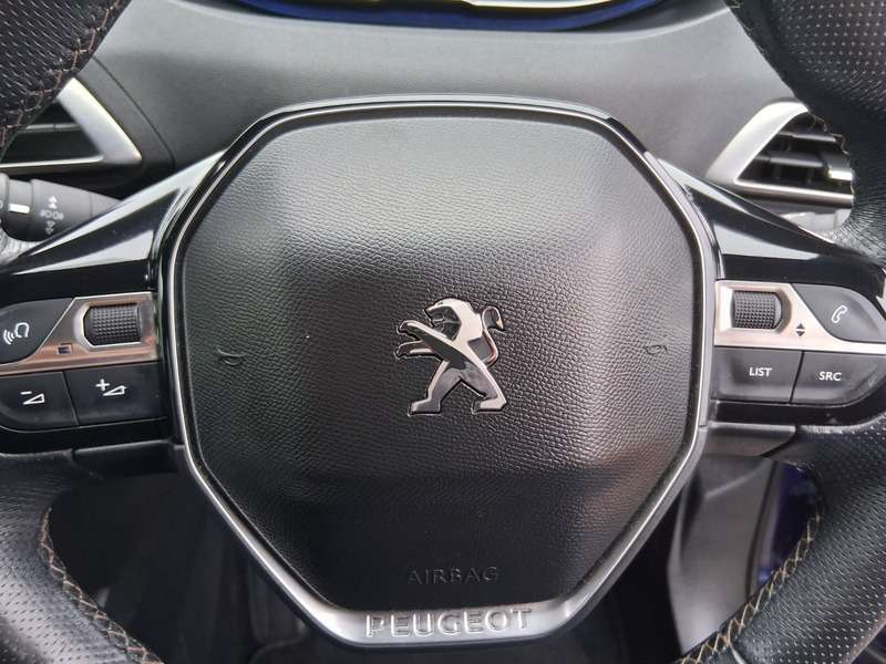 2017 PEUGEOT 3008 2017 PEUGEOT 3008