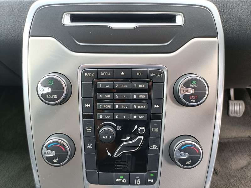 2011 VOLVO S80 2011 VOLVO S80