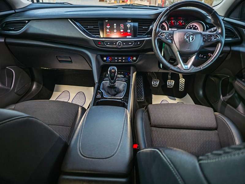 2017 VAUXHALL INSIGNIA 2017 VAUXHALL INSIGNIA