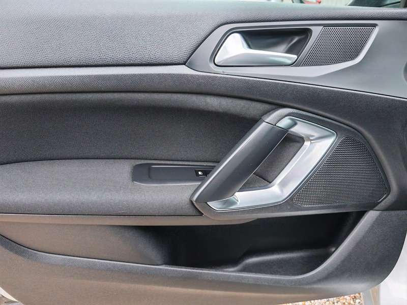 2014 PEUGEOT 308 2014 PEUGEOT 308