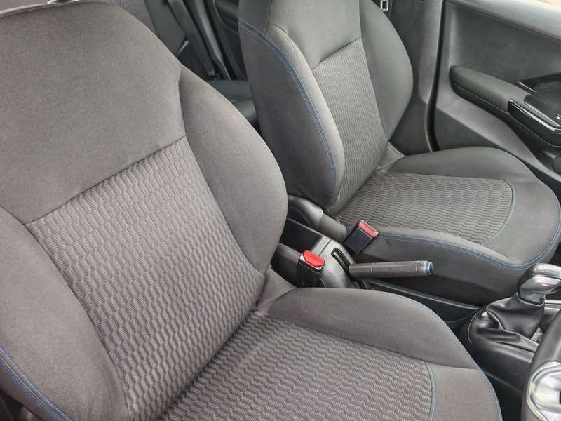 2018 PEUGEOT 208 2018 PEUGEOT 208