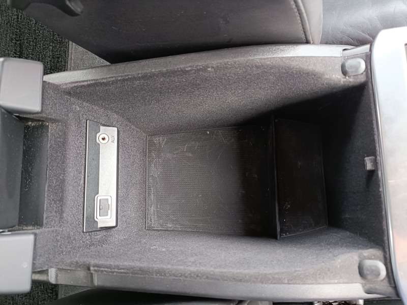 2011 VOLVO S80 2011 VOLVO S80