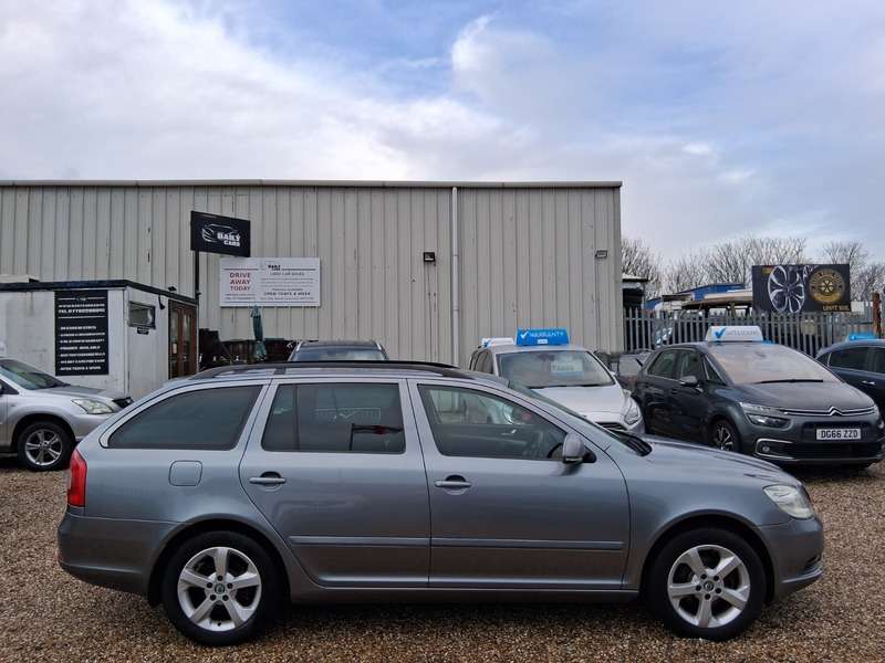 2012 SKODA OCTAVIA 2012 SKODA OCTAVIA